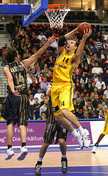 在社交媒体 在社交媒体